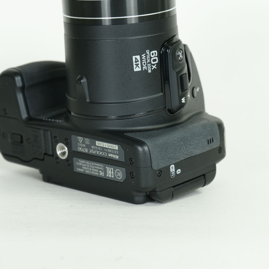 Nikon COOLPIX B700 ブラック