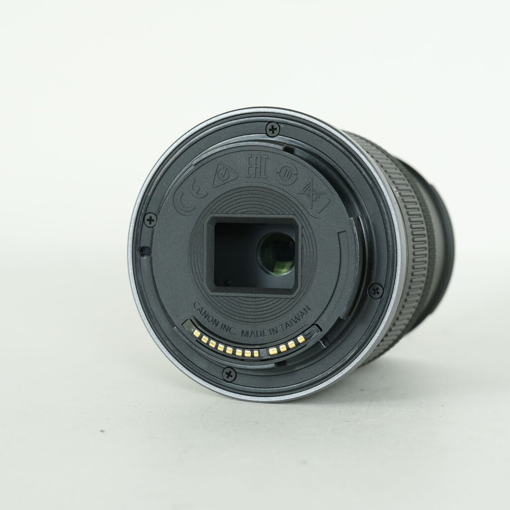 Canon RF-S 18-45mm F4.5-6.3 IS STM