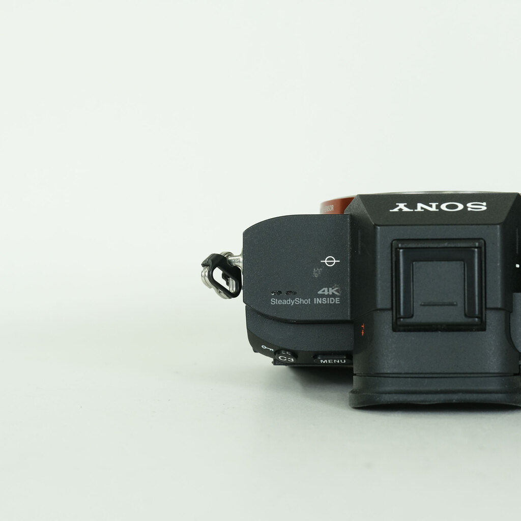 SONY α7 III(ILCE-7M3) SONY α7 III(ILCE-7M3)