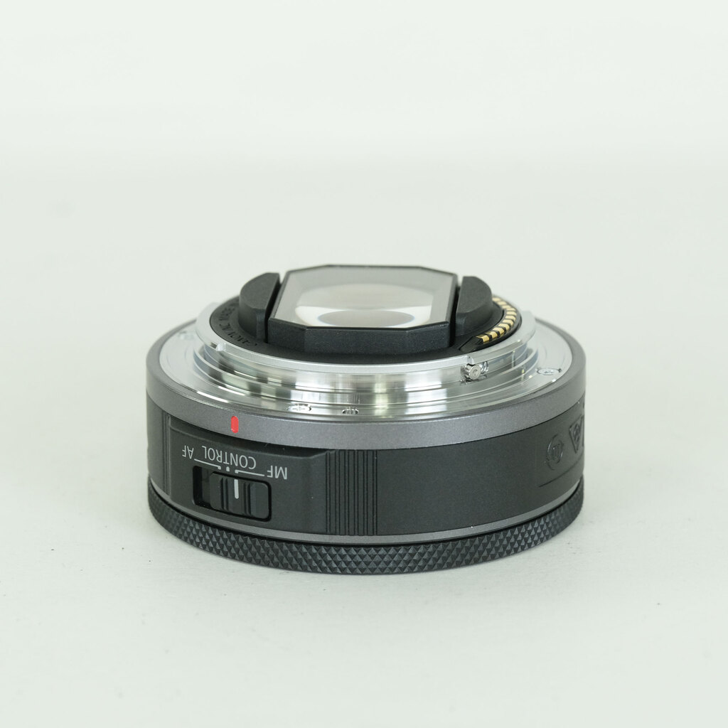 Canon RF28mm F2.8 STM Canon RF28mm F2.8 STM