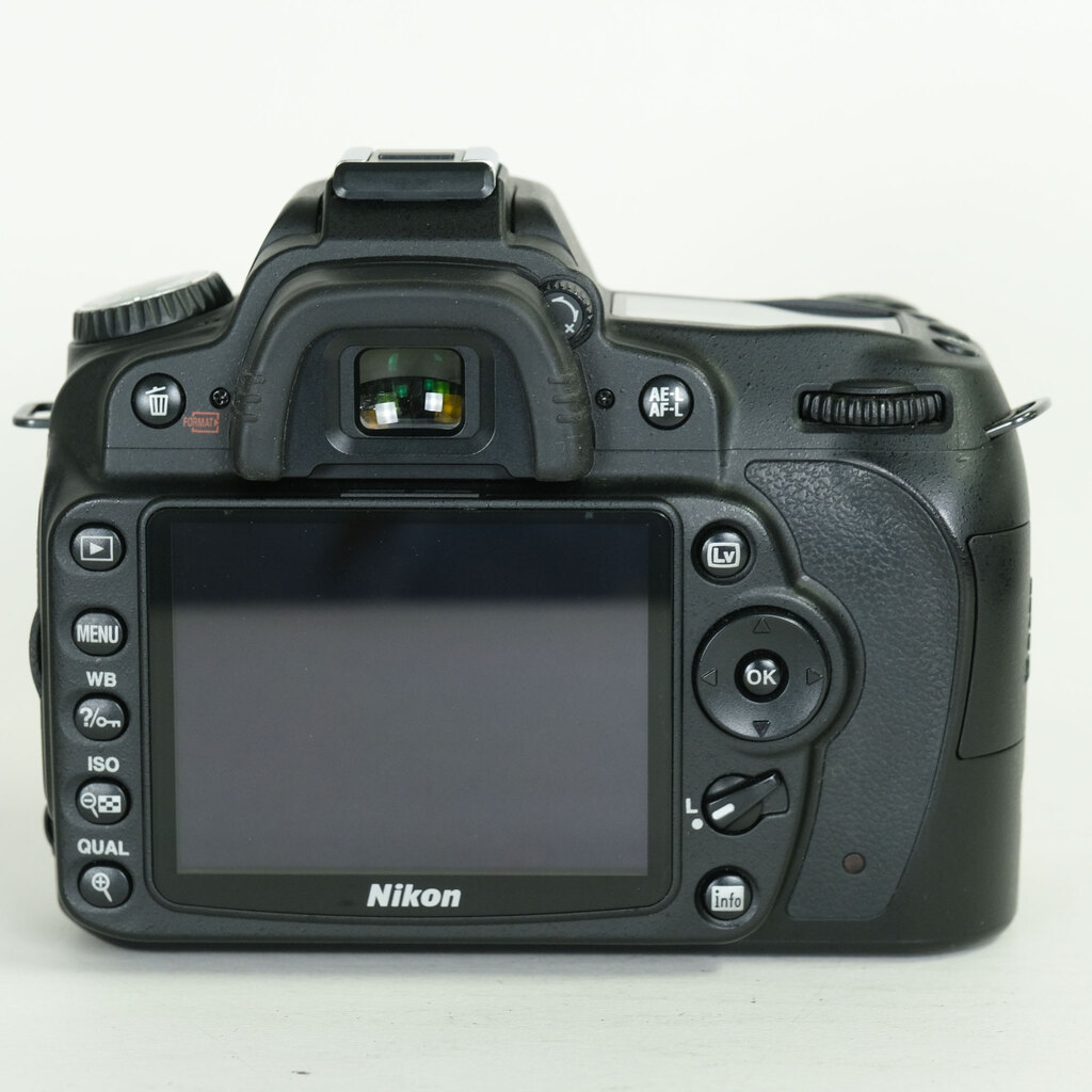 Nikon D90 ボディ