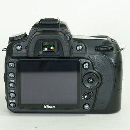 Nikon D90 ボディ