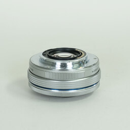 OLYMPUS M.ZUIKO DIGITAL ED 14-42mm F3.5-5.6 EZ シルバー