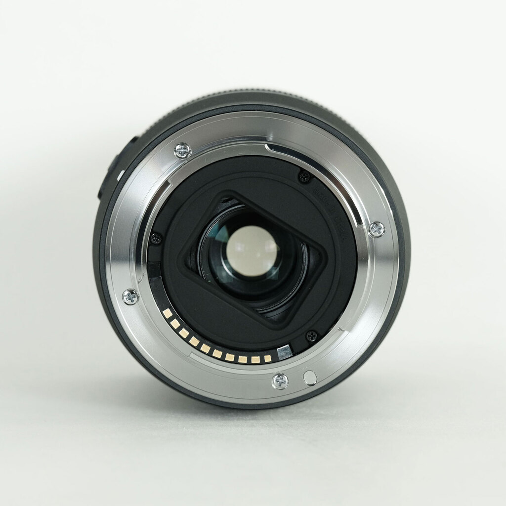 SONY E 18-135mm F3.5-5.6 OSS SEL18135