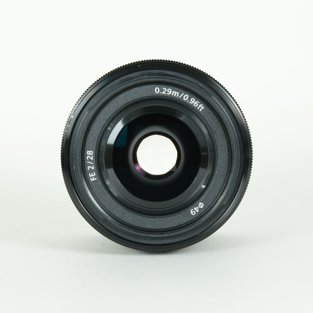 SONY FE 28mm F2 SEL28F20