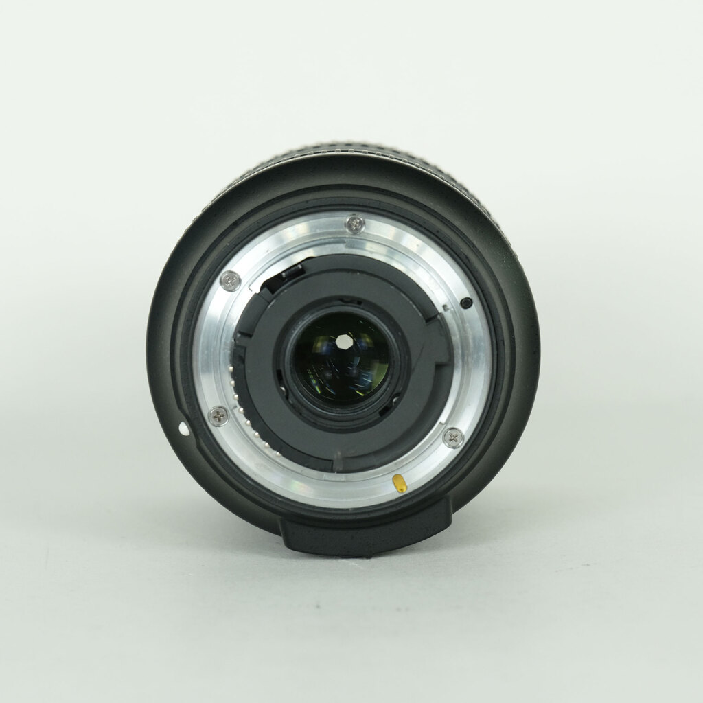 Nikon AF-S DX NIKKOR 18-300mm f/3.5-6.3G ED VRの出品 | ONE SCENE