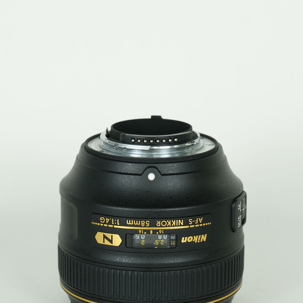 Nikon AF-S NIKKOR 58mm f/1.4Gの出品 | ONE SCENE（ワンシーン）