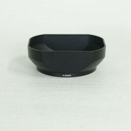 Panasonic LEICA DG MACRO-ELMARIT 45mm F2.8 ASPH. MEGA O.I.S.
