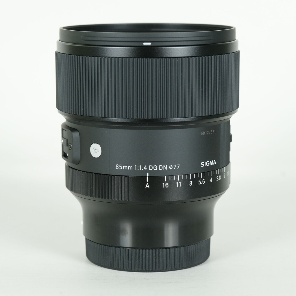 85mm F1.4 DG DN [ソニーE用] 中古価格比較 - 価格.com
