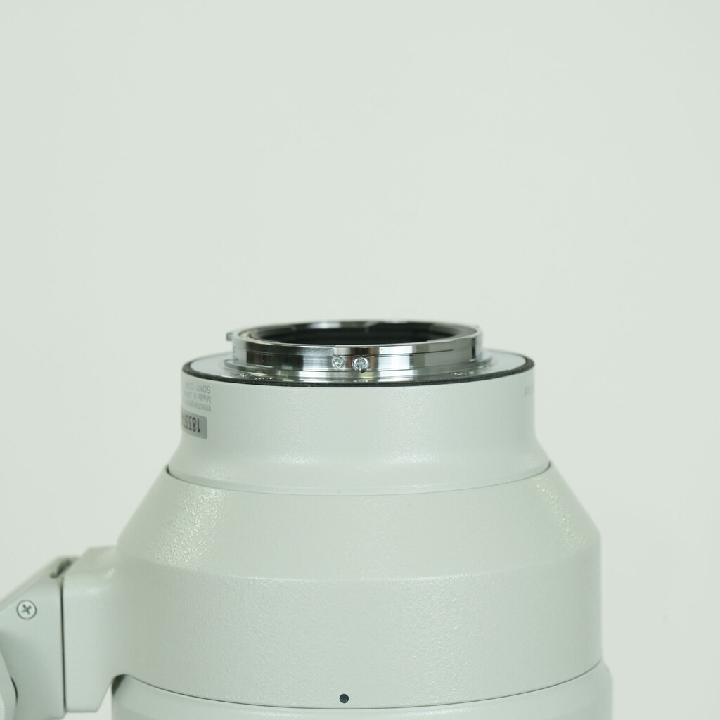 SONY FE 100-400mm F4.5-5.6 GM OSS SEL100400GM SONY FE 100-400mm F4.5-5.6 GM OSS SEL100400GM