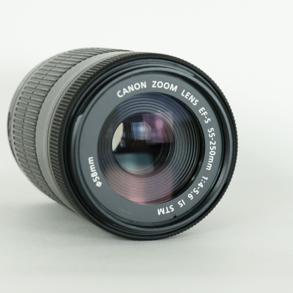 Canon EF-S55-250mm F4-5.6 IS STM