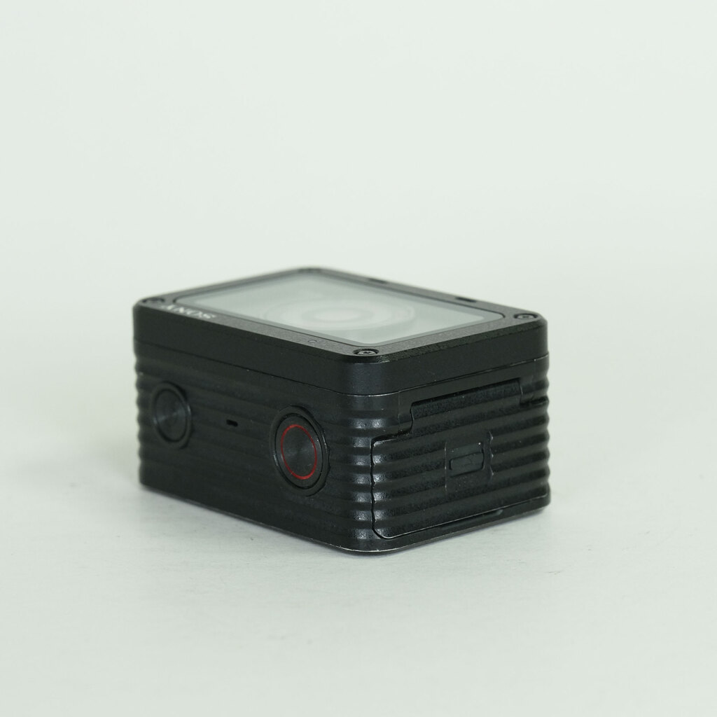 SONY Cyber-shot DSC-RX0