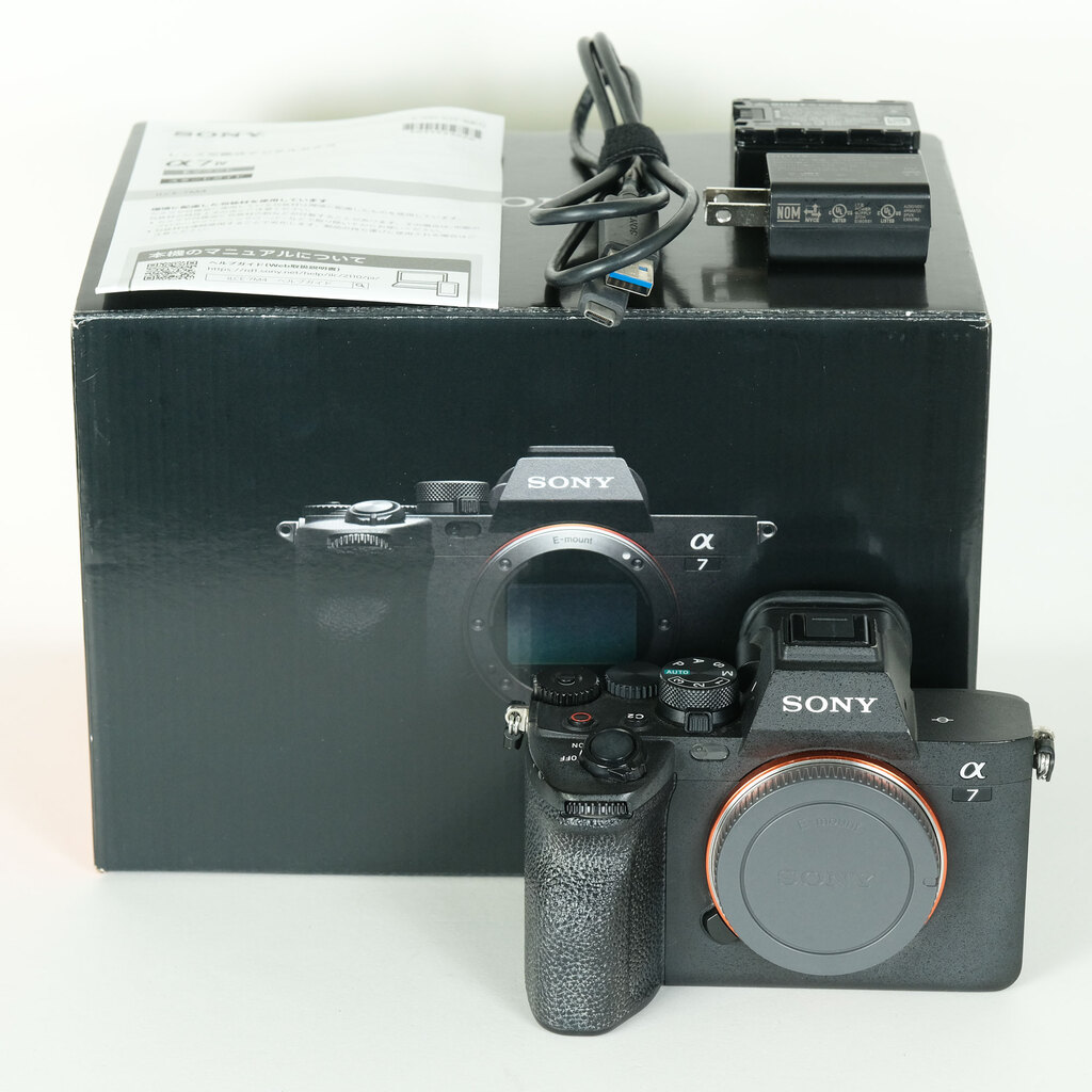 SONY α7 IV(ILCE-7M4) SONY α7 IV(ILCE-7M4)