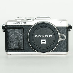 OLYMPUS PEN Lite E-PL7 ボディ シルバー