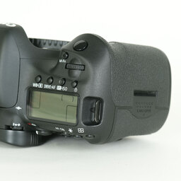 Canon EOS 7D Mark II