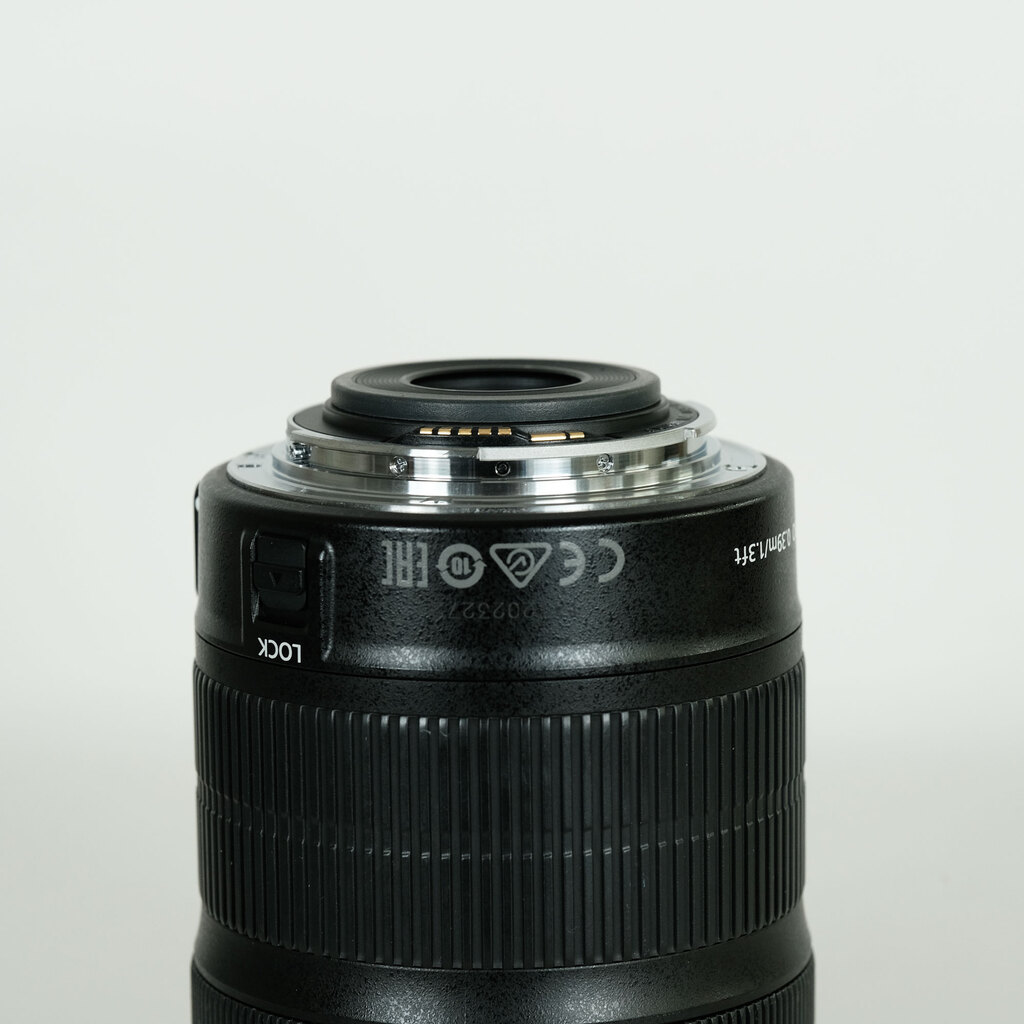 Canon EF-S18-135mm F3.5-5.6 IS STM