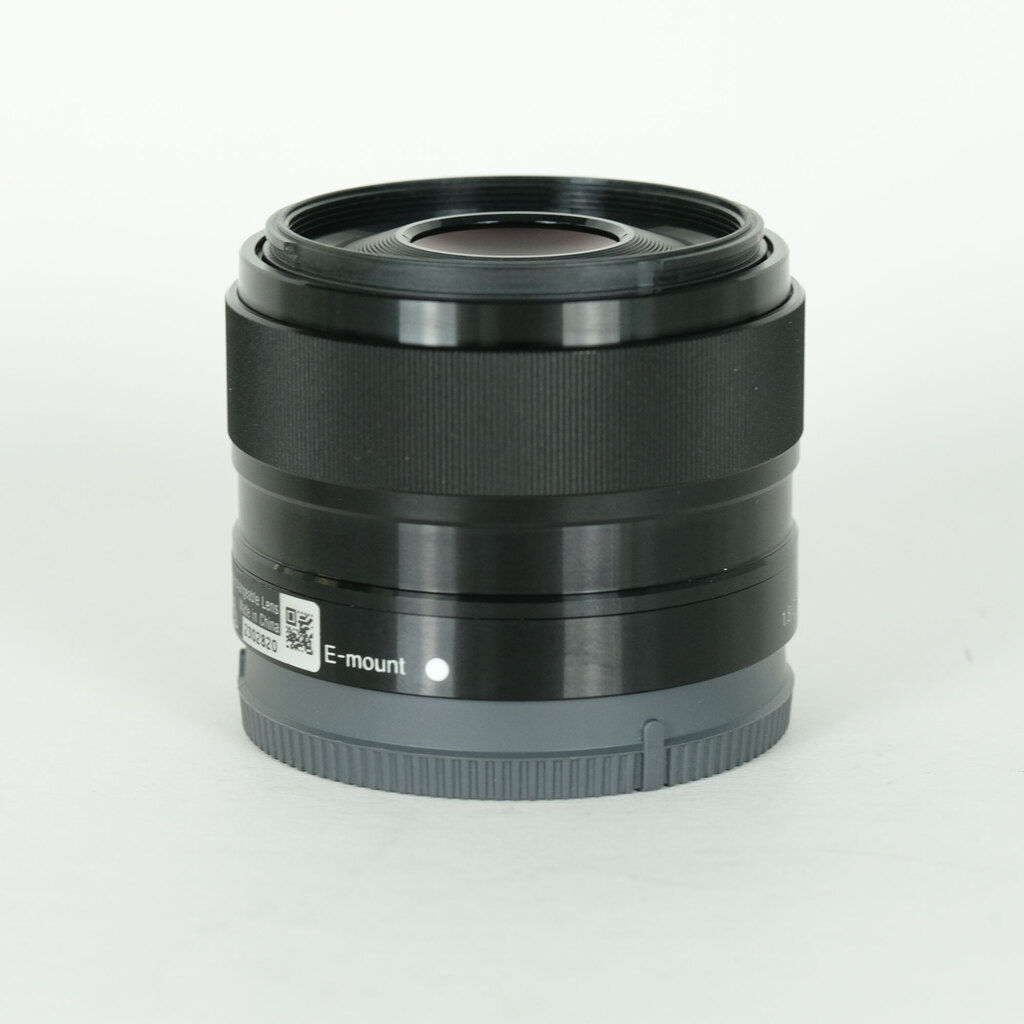 SONY E 35mm F1.8 OSS SEL35F18 SONY E 35mm F1.8 OSS SEL35F18