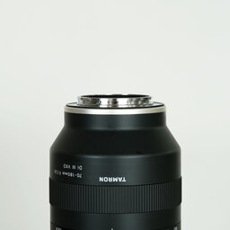 TAMRON 70-180mm F/2.8 Di III VXD (Model A056) [ ソニーE用 ]