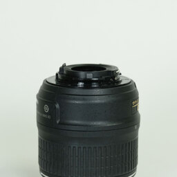 Nikon AF-S DX NIKKOR 18-55mm F3.5-5.6 G VR