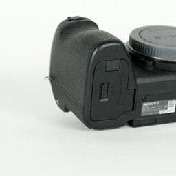 SONY α6700（ILCE-6700）