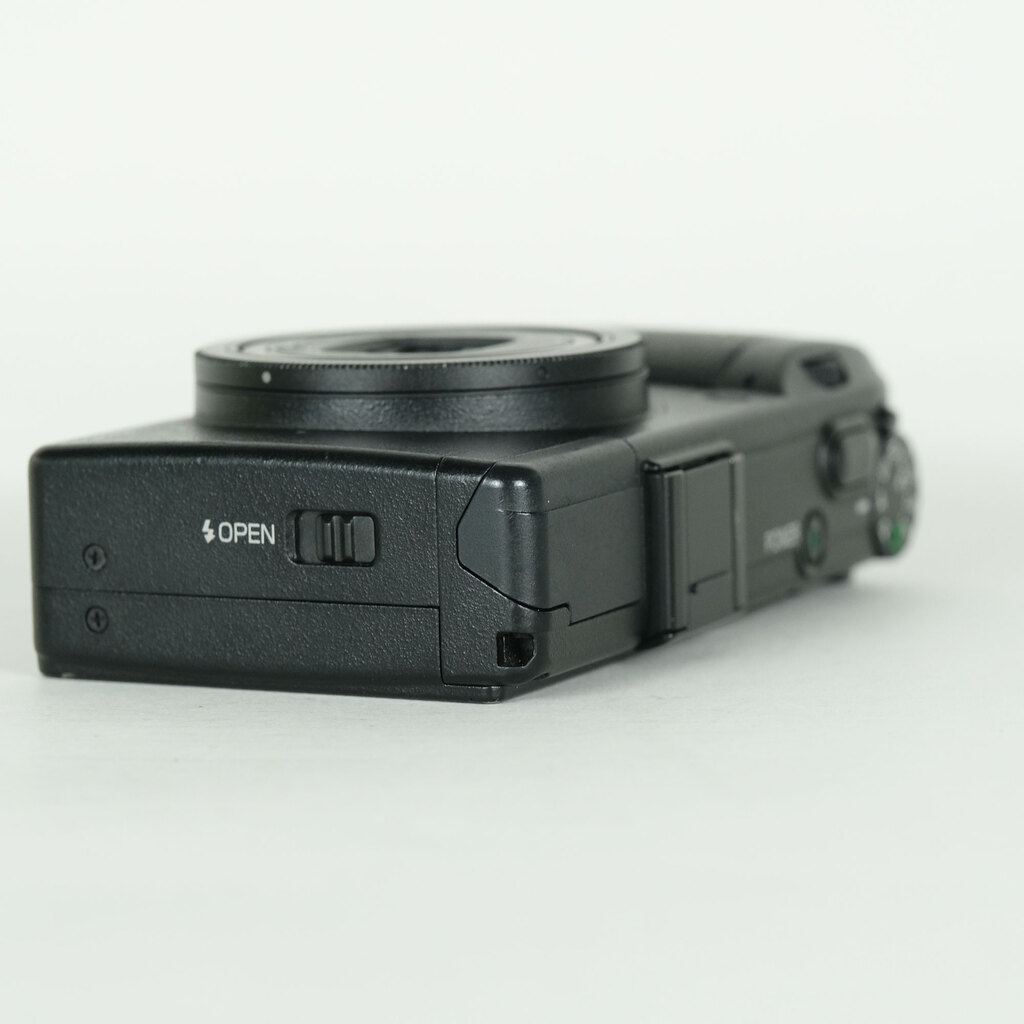 RICOH GR DIGITAL III