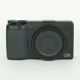 RICOH GR IIIx