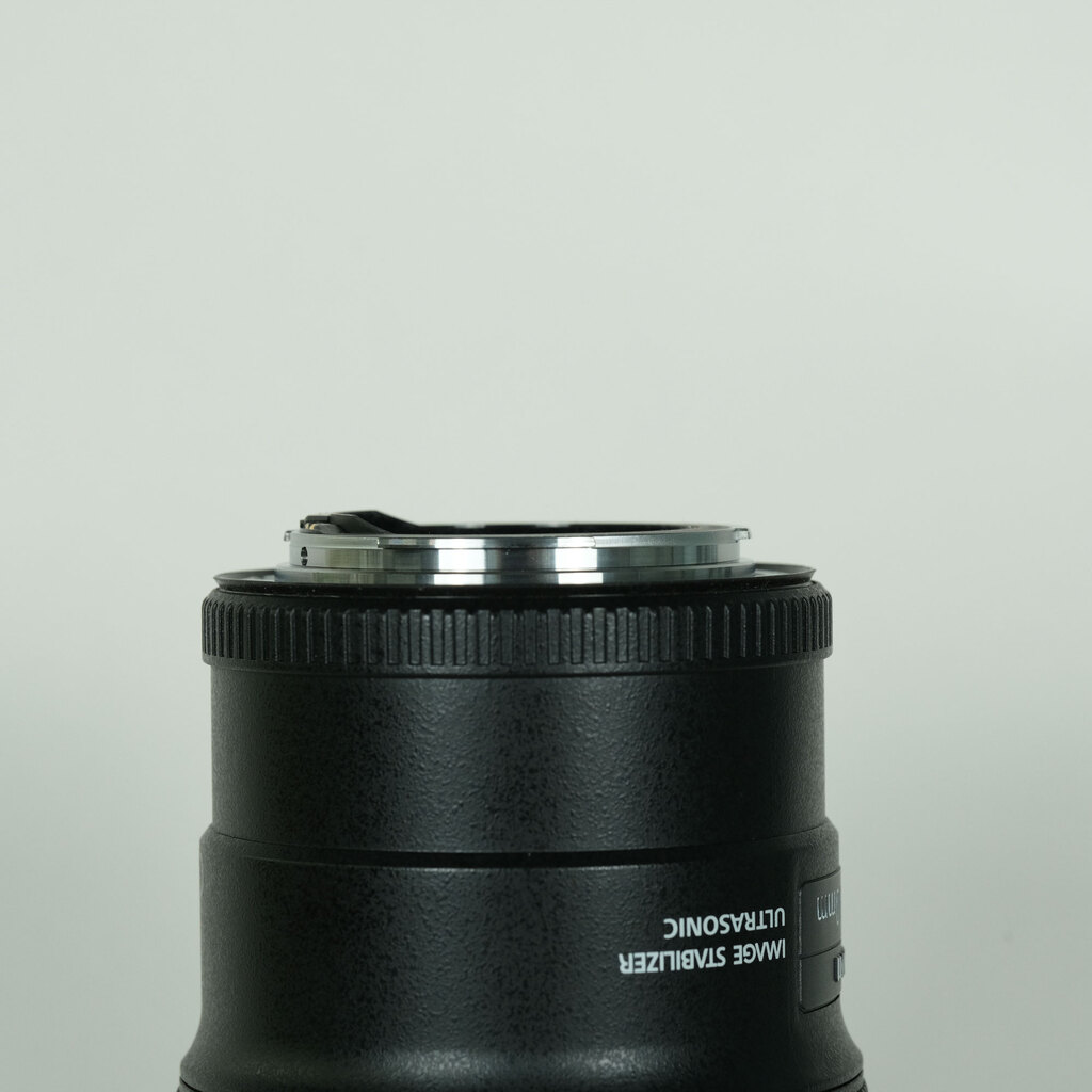 Canon EF100mm F2.8Lマクロ IS USMの出品 | ONE SCENE（ワンシーン）