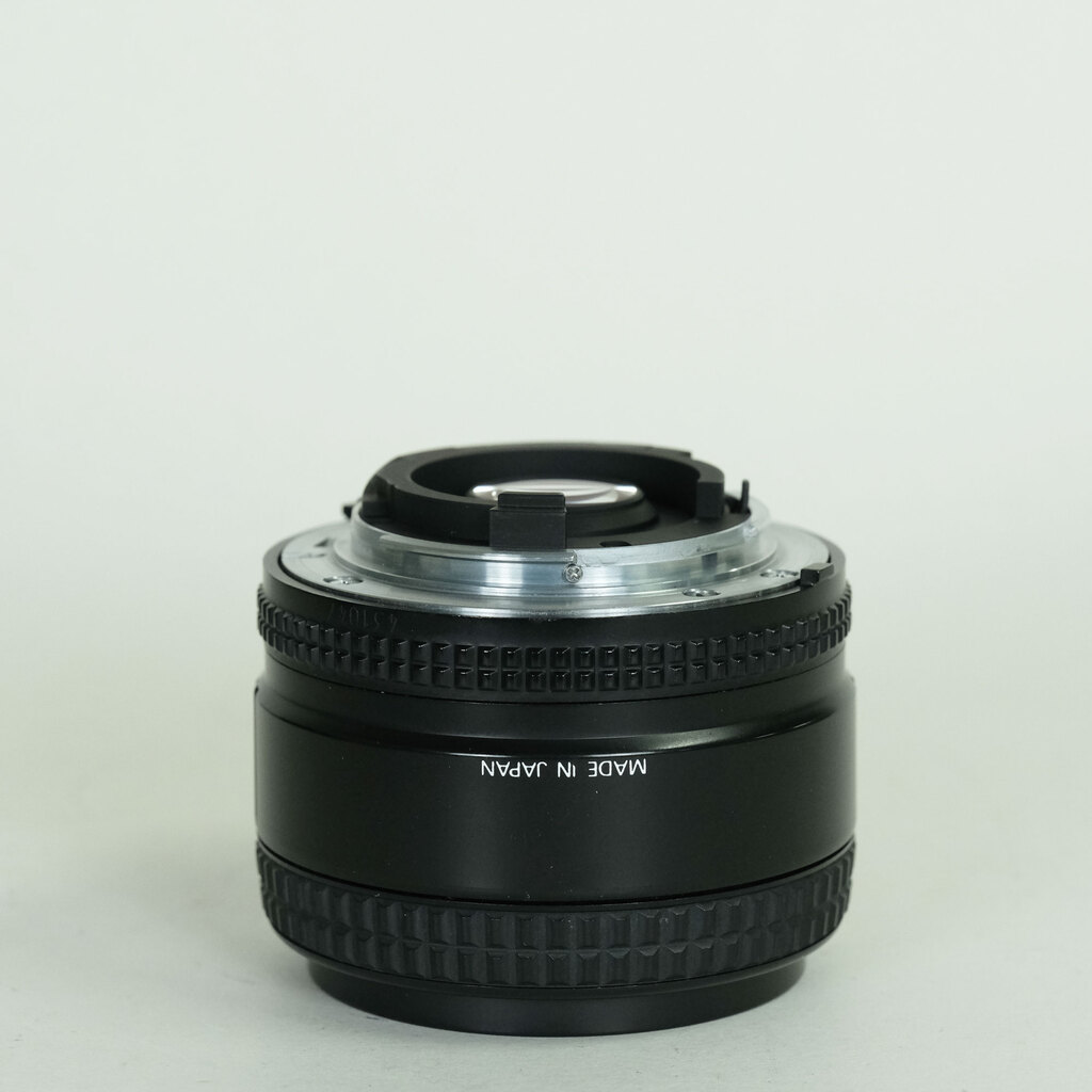 Nikon Ai AF Nikkor 28mm F2.8D
