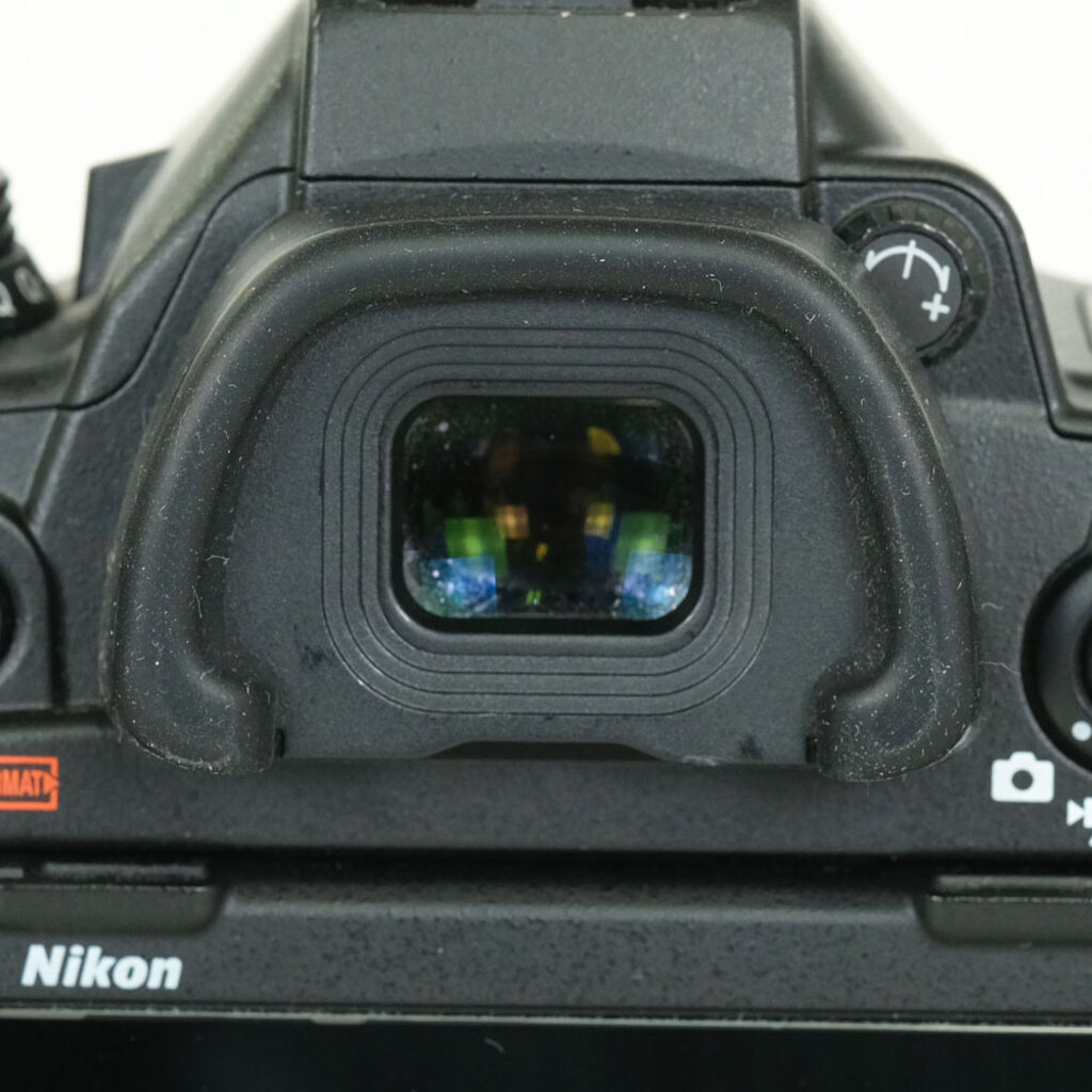 Nikon D780
