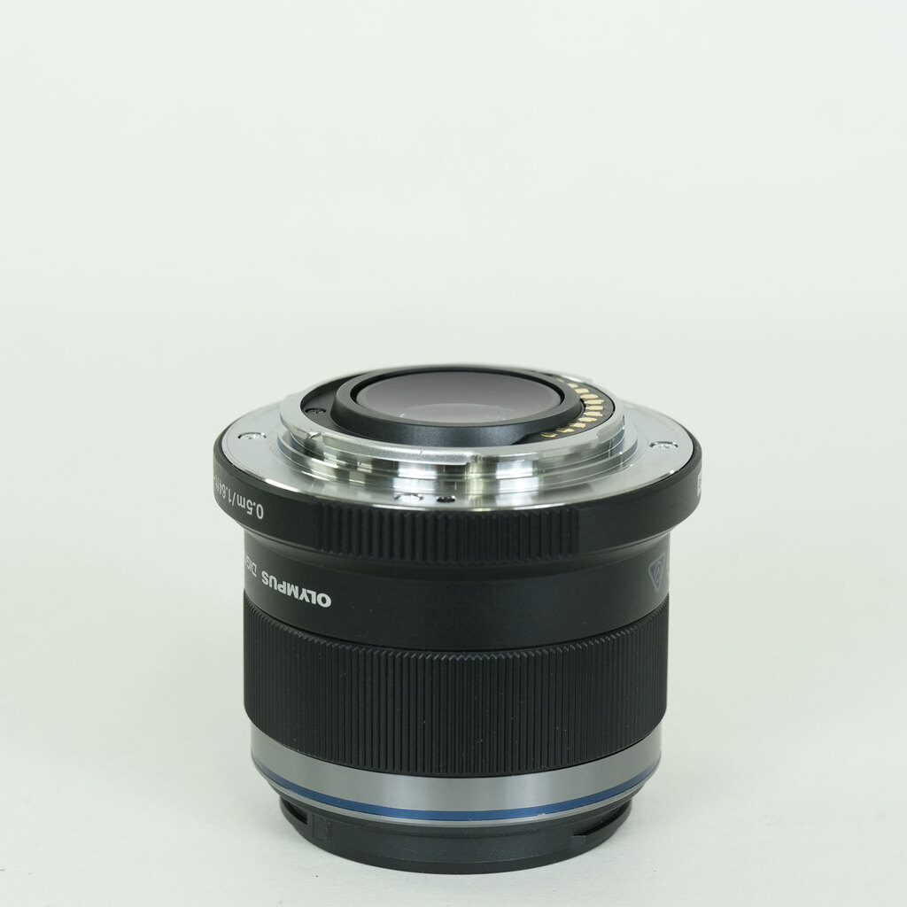 OLYMPUS M.ZUIKO DIGITAL 45mm F1.8