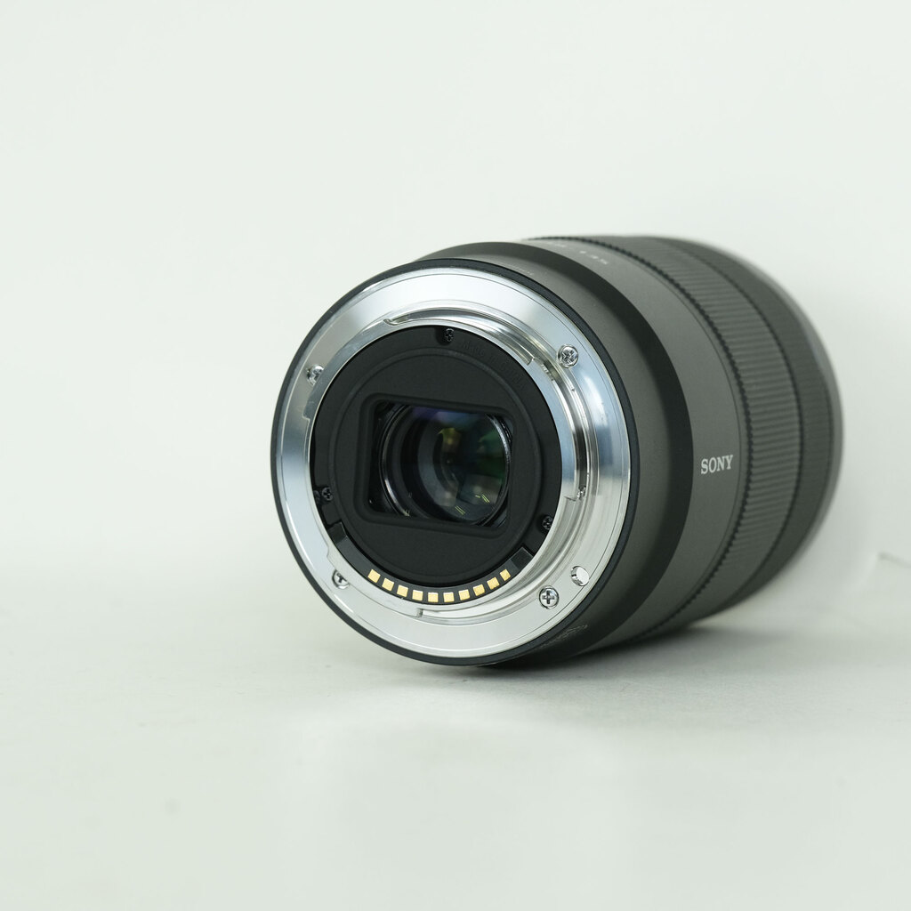 SONY E 18-135mm F3.5-5.6 OSS SEL18135