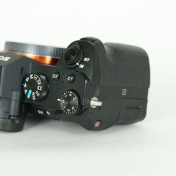 SONY α7 II（ILCE-7M2）