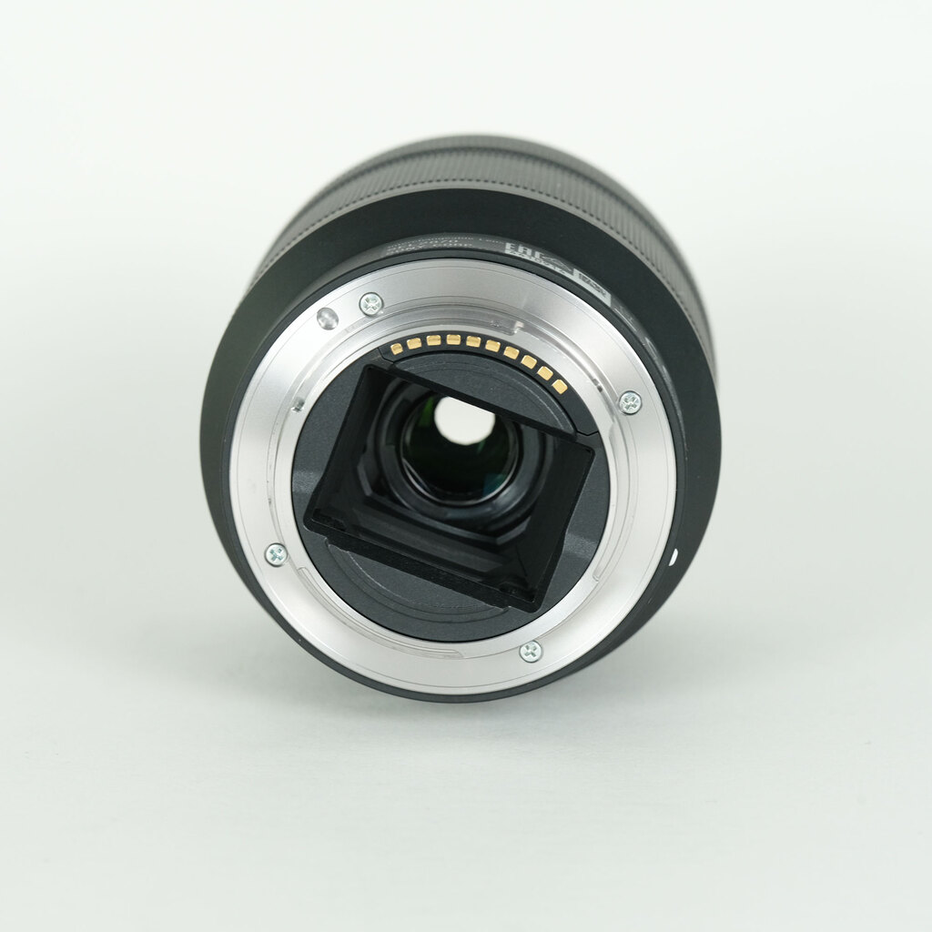 SONY FE 28-70mm F3.5-5.6 OSS SEL2870の出品 | ONE SCENE（ワンシーン）