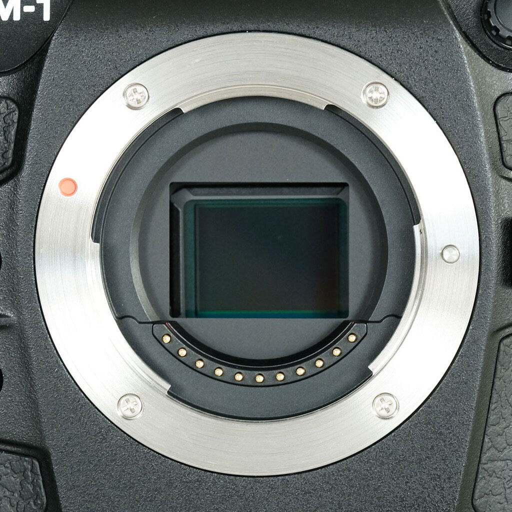 OM SYSTEM OM-1 Mark II OM SYSTEM OM-1 Mark II