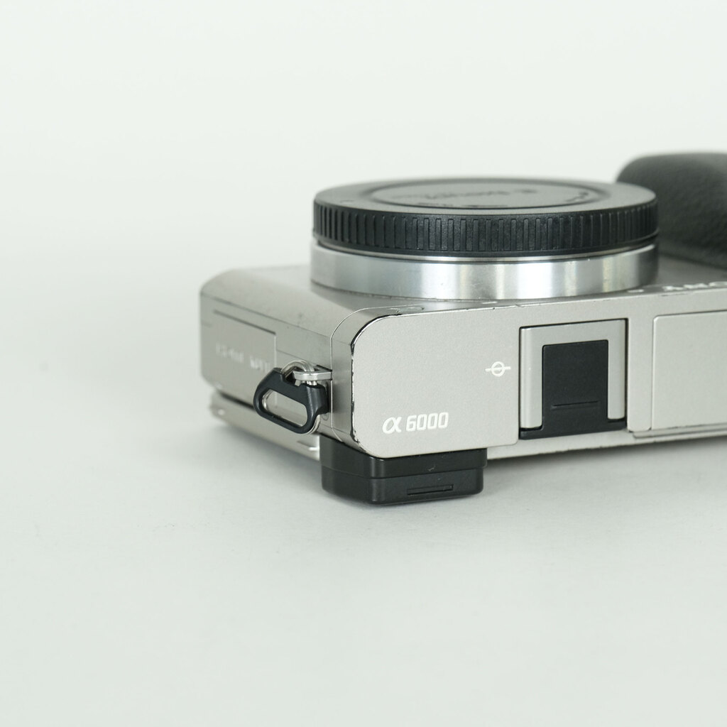 SONY α6000(ILCE-6000) SONY α6000(ILCE-6000)