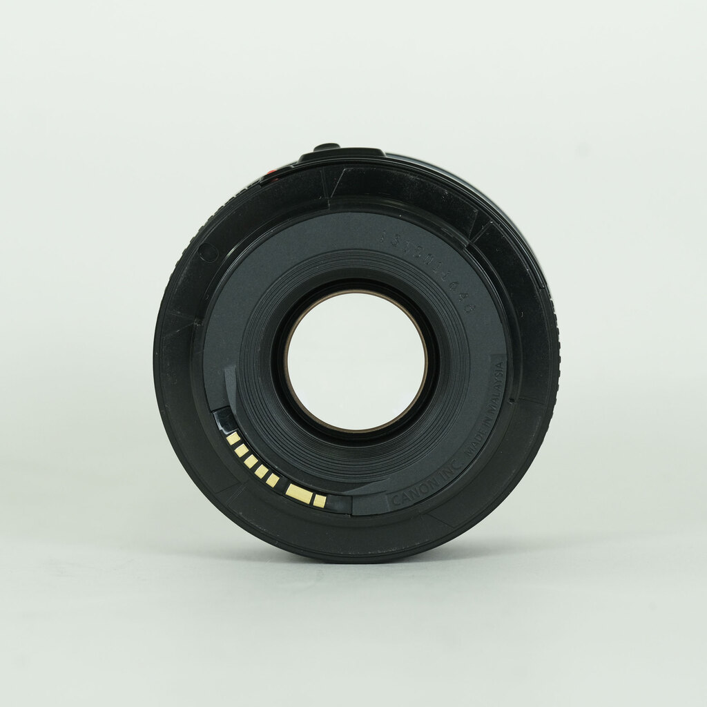 Canon EF50mm F1.8 II Canon EF50mm F1.8 II