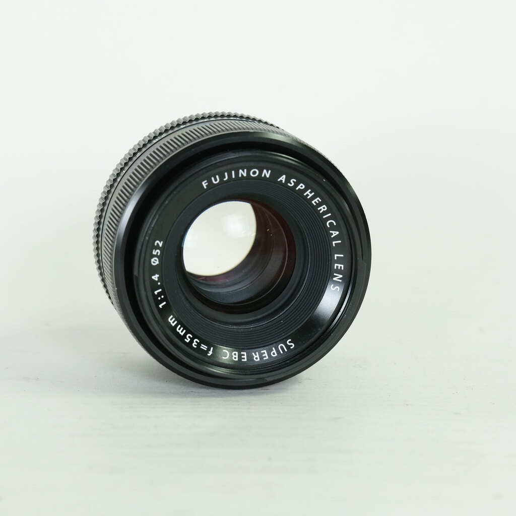 FUJIFILM XF35mmF1.4 R