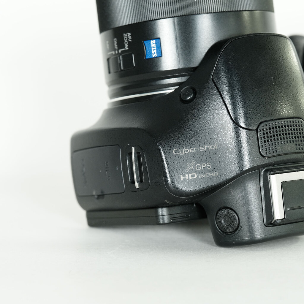 SONY Cyber-shot DSC-HX400V