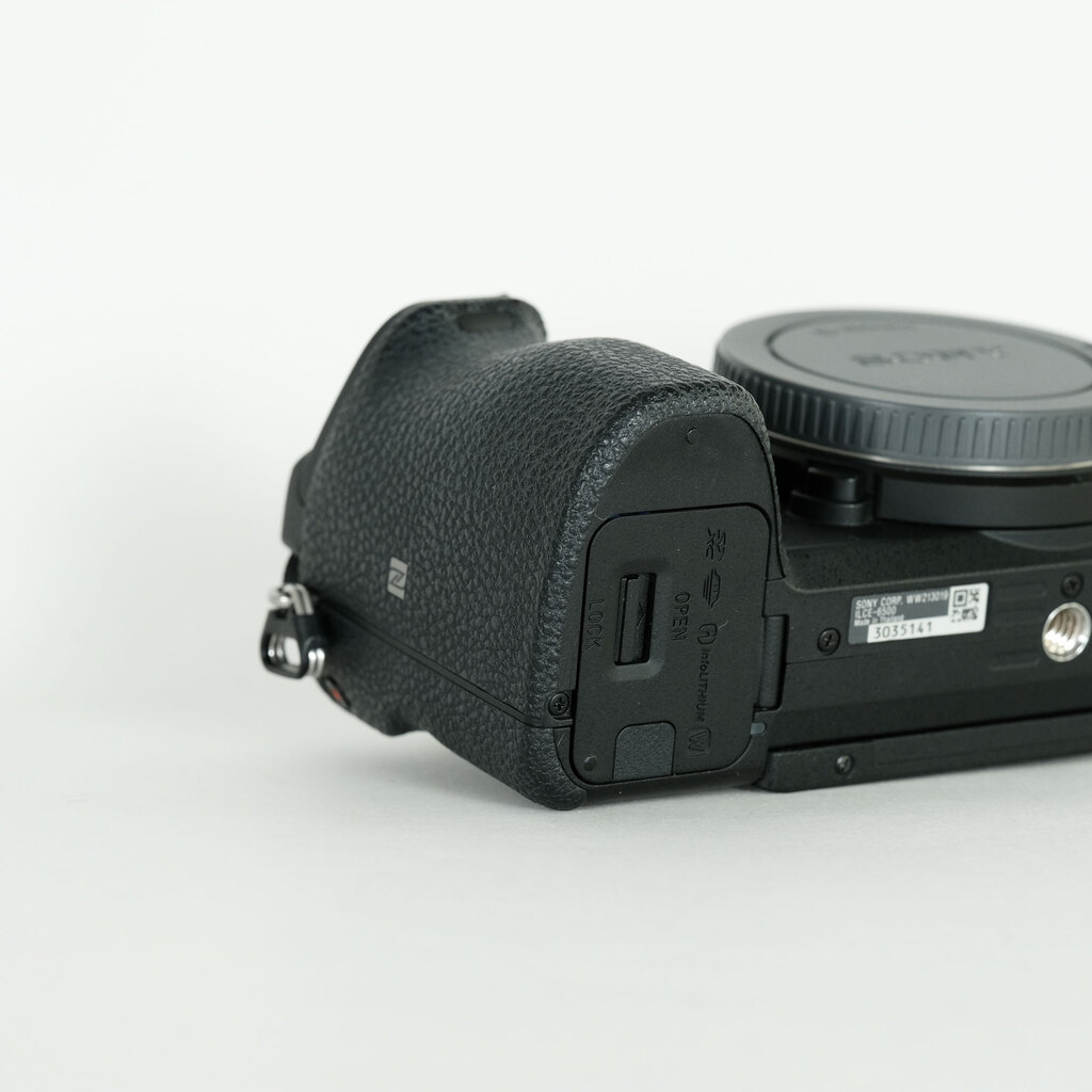 SONY α6500（ILCE-6500）