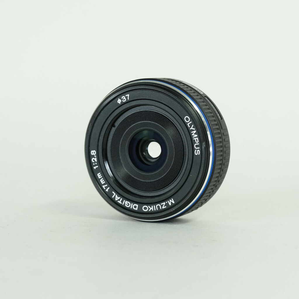 OLYMPUS M.ZUIKO DIGITAL 17mm F2.8 ブラック