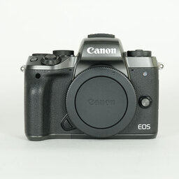 Canon EOS M5 Canon EOS M5
