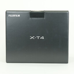 FUJIFILM X-T4