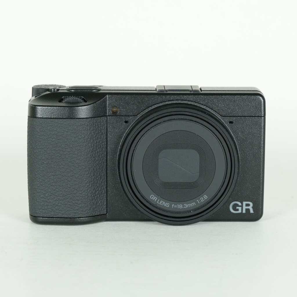 RICOH GR IV RICOH GR IV