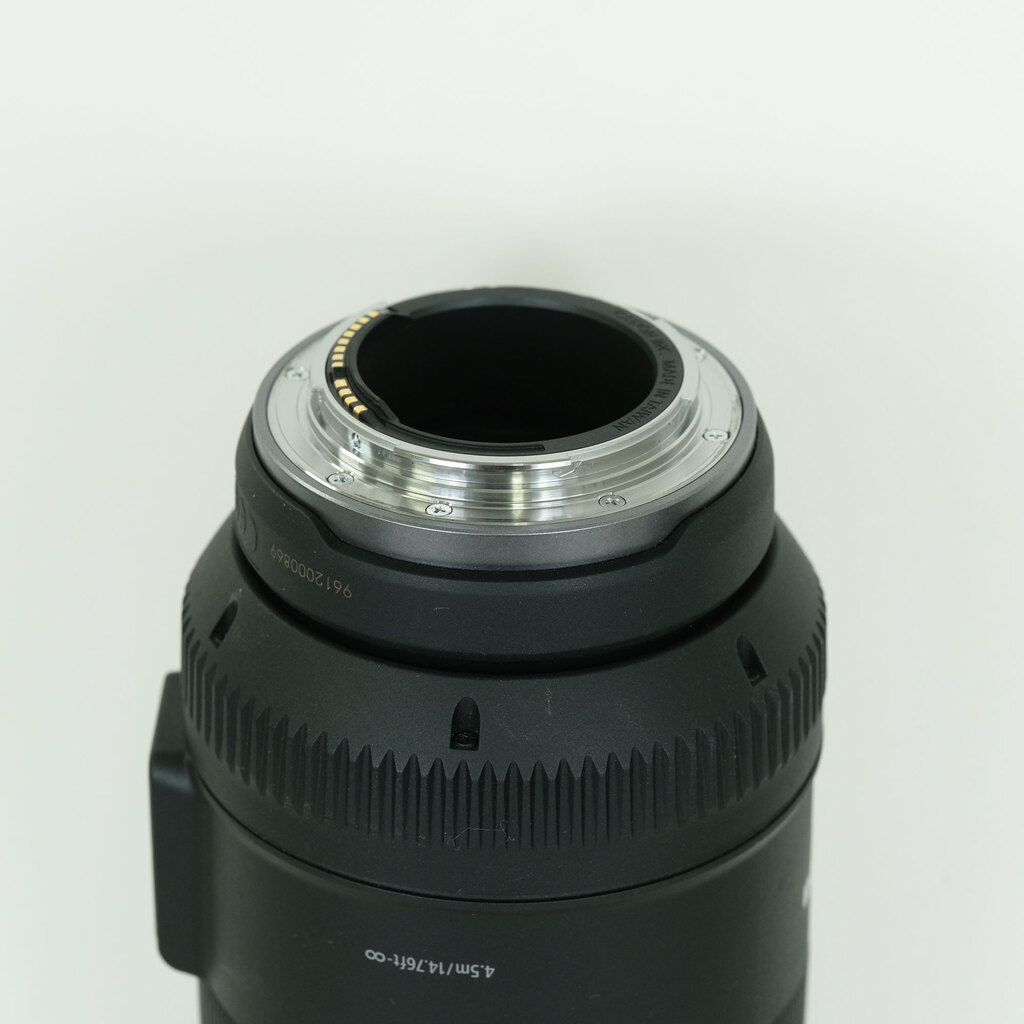 Canon RF600mm F11 IS STM