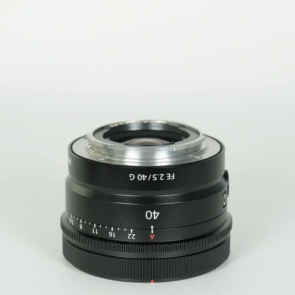 SONY FE 40mm F2.5 G SEL40F25Gの出品 | ONE SCENE（ワンシーン）