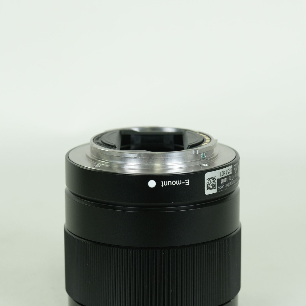 SONY FE 28mm F2 SEL28F20