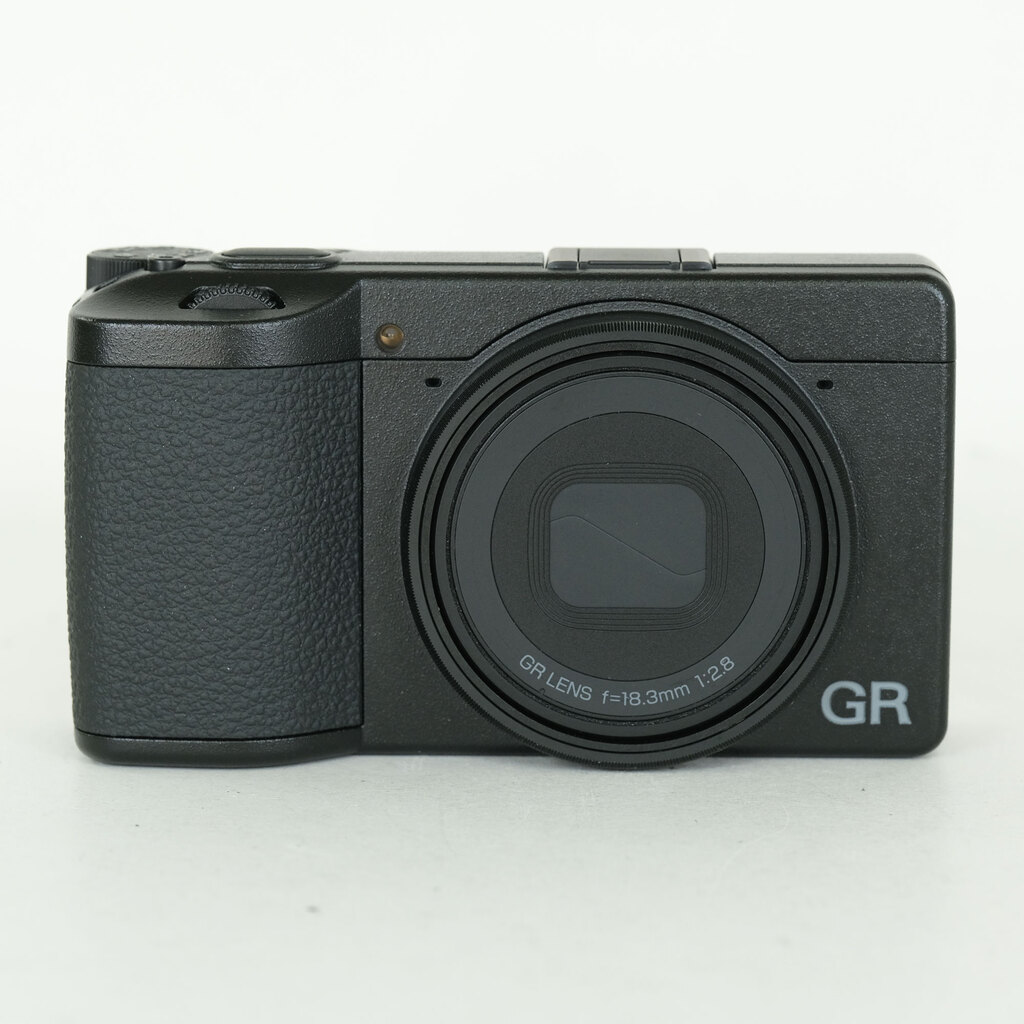 RICOH GR IV