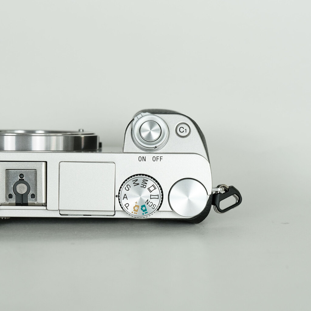 SONY α6000（ILCE-6000）