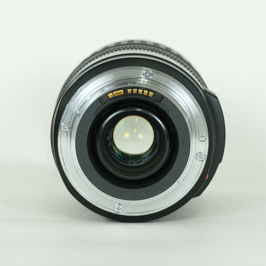 Canon EF28-135mm F3.5-5.6 IS USM