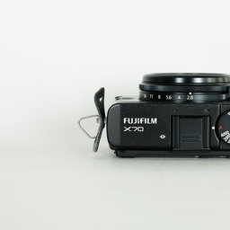 FUJIFILM X70 ブラック